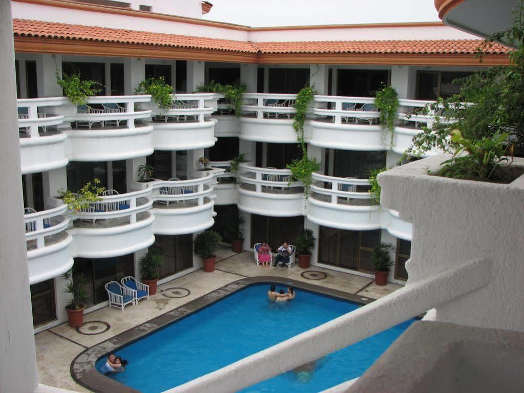 Hotel Y Suites Plaza Manzanillo Luaran gambar