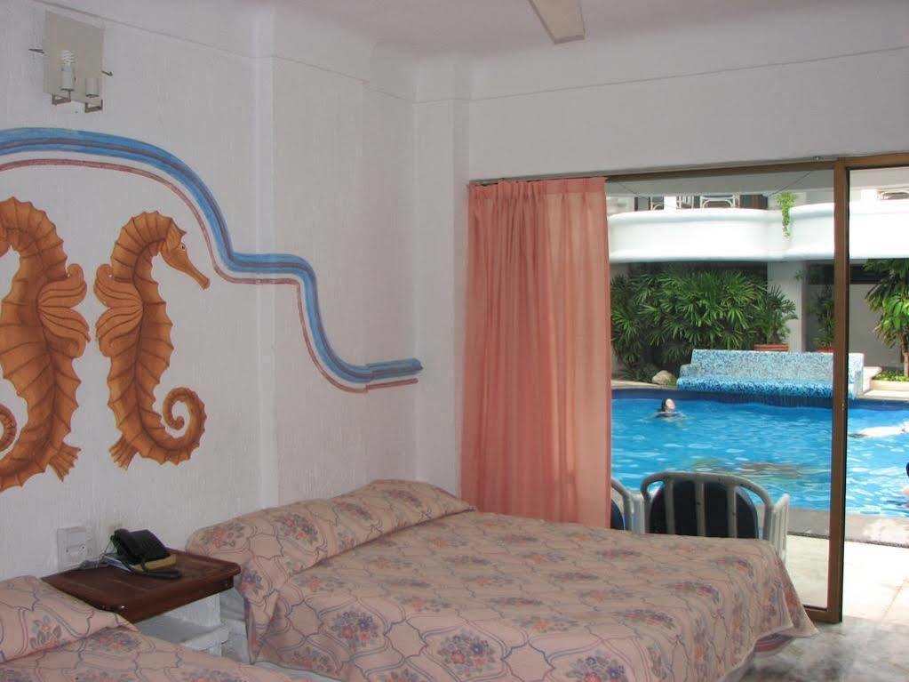 Hotel Y Suites Plaza Manzanillo Luaran gambar