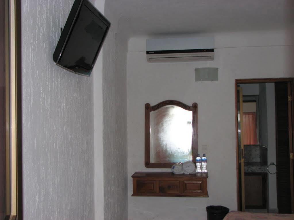 Hotel Y Suites Plaza Manzanillo Luaran gambar