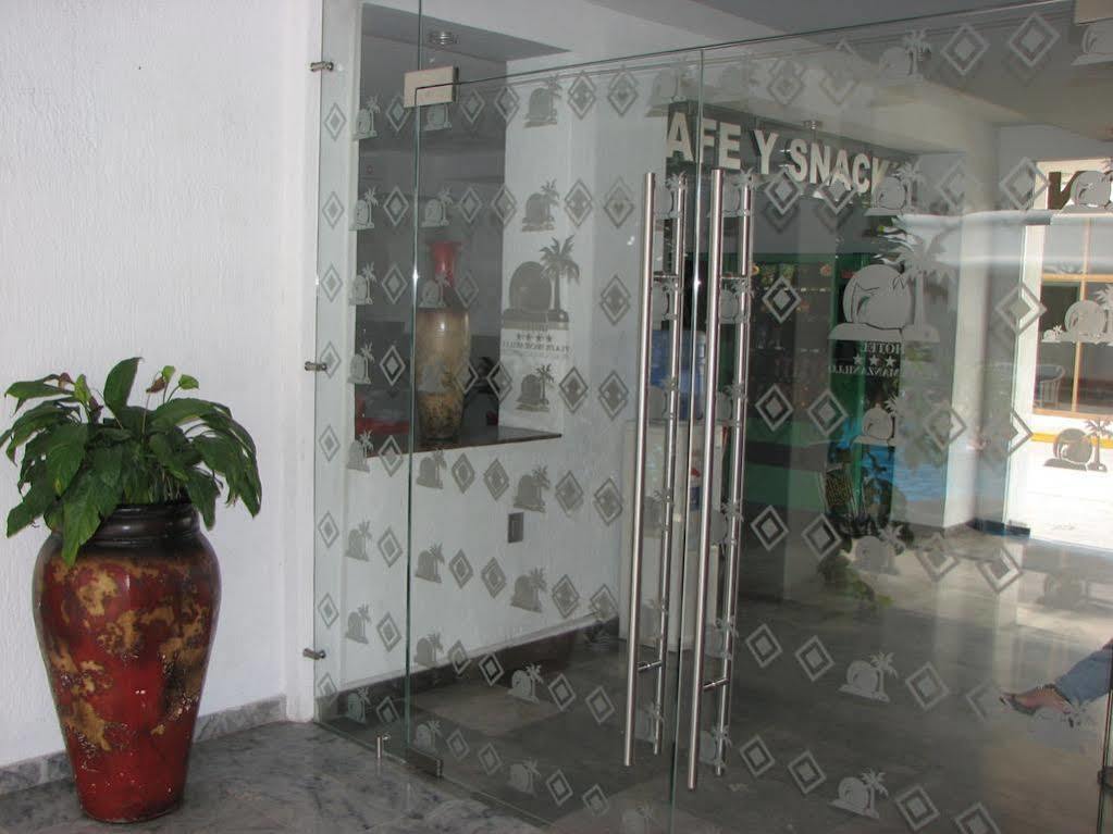 Hotel Y Suites Plaza Manzanillo Luaran gambar