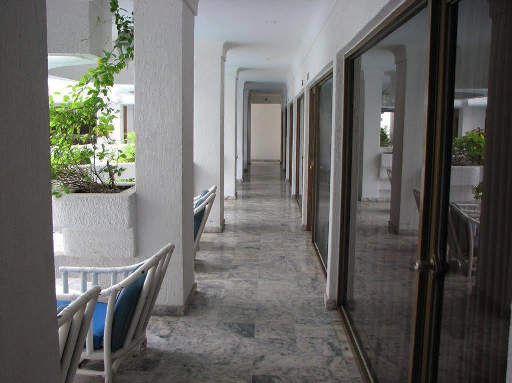 Hotel Y Suites Plaza Manzanillo Luaran gambar